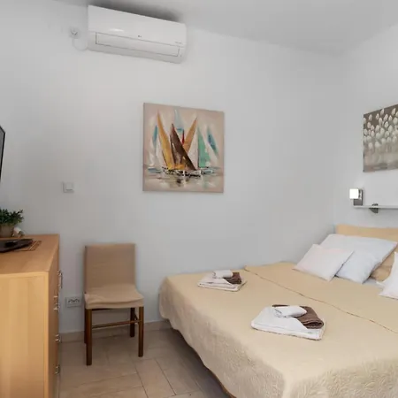 Holiday home Gorgeous In With Kitchen Crikvenica