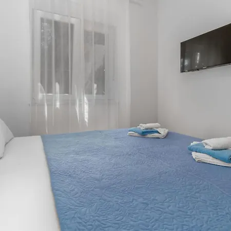 Gorgeous In With Kitchen Holiday home Crikvenica