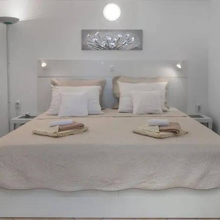 Gorgeous In With Kitchen בית נופש קריקווניצה