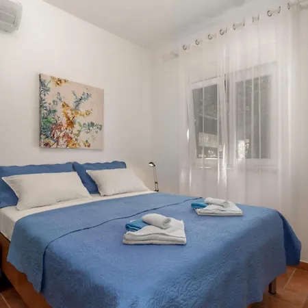 בית נופש Gorgeous In With Kitchen *